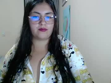 alejandraa 33