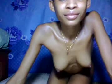 littleyanah