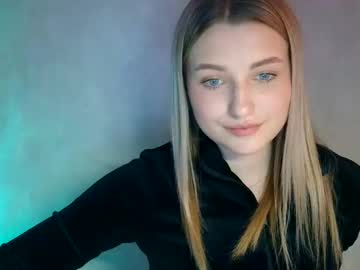 mia moon27
