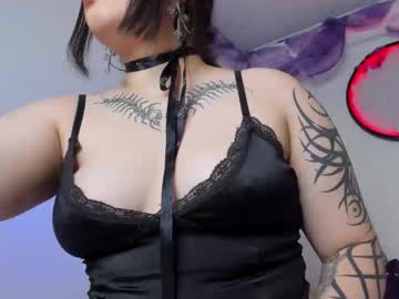 velvetfangs